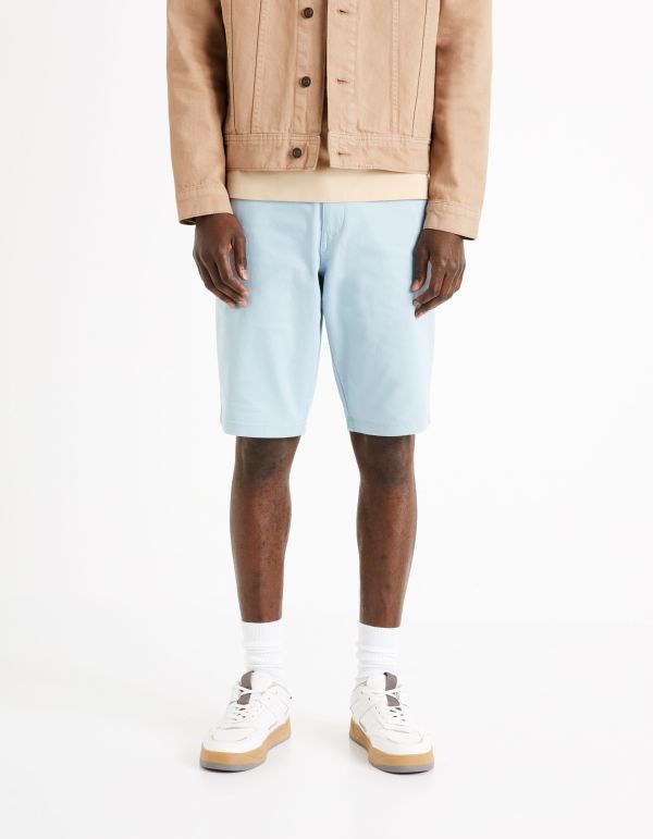 Bermuda chino uni en coton stretch - bleu ciel