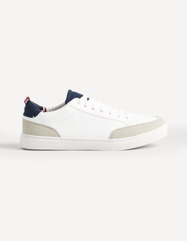 Baskets basses 2 jeux de lacets