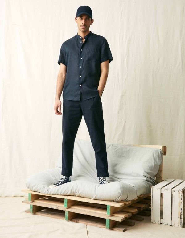 Chemise regular col mao 100% lin