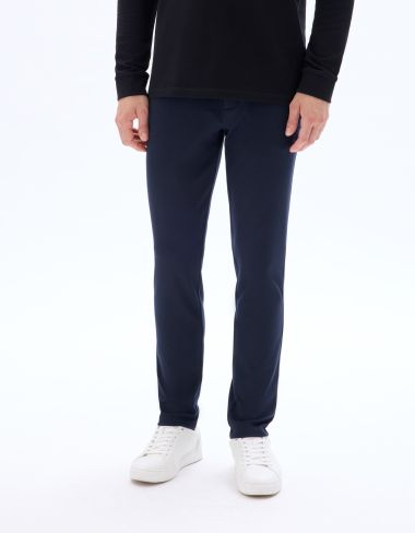 Pantalon chino slim en maille - marine