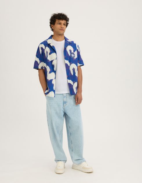 Dandadan - Chemise violette de Mémé Turbo